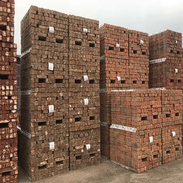 Full-Brick-Button-600px